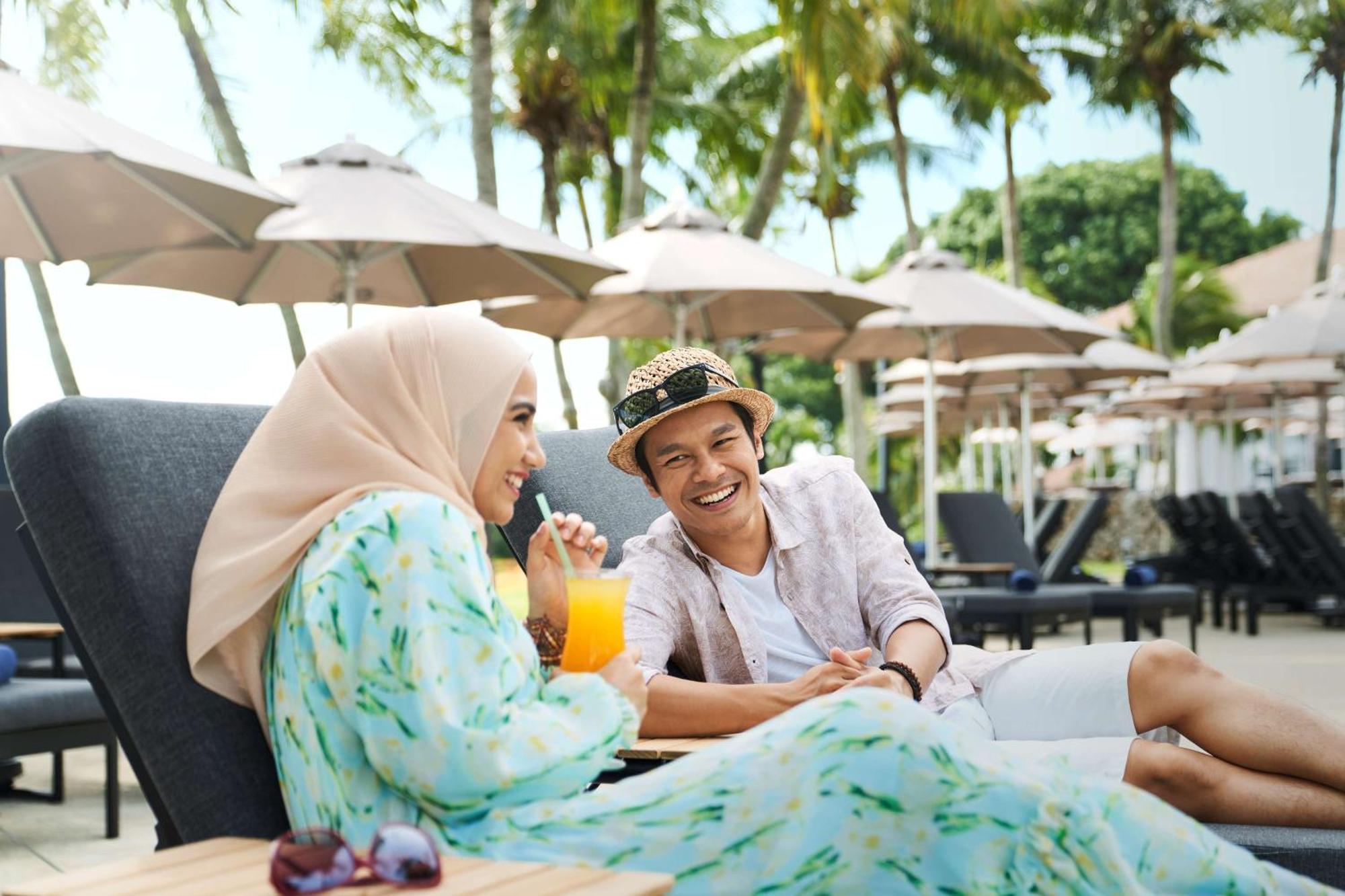 Hotel Doubletree By Hilton Damai Laut Lumut Esterno foto